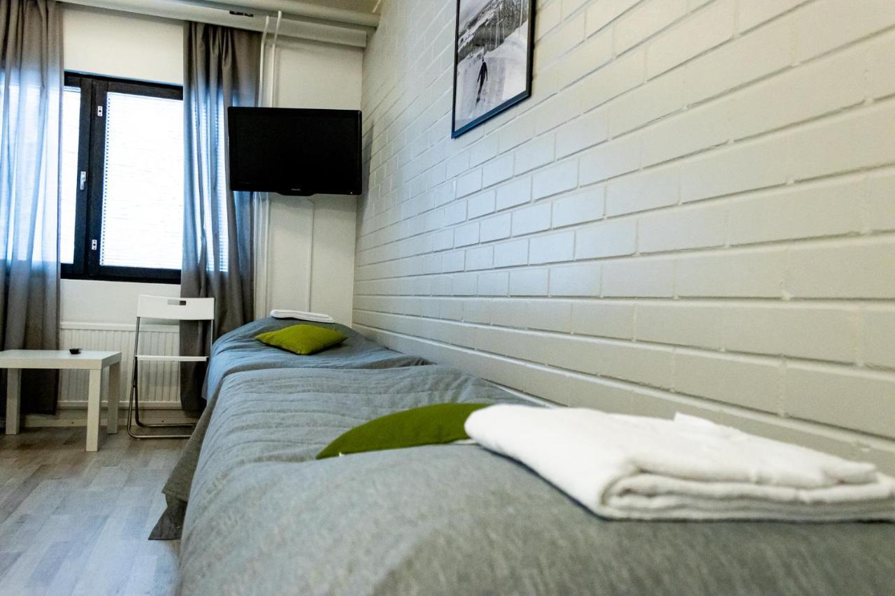 Outdoor Hostel Laajis Jyväskylä Buitenkant foto